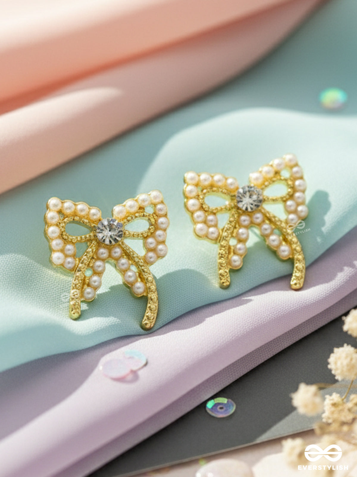 Pearlescent Cravats- Gem Stone And Pearls Studded Golden Earrings