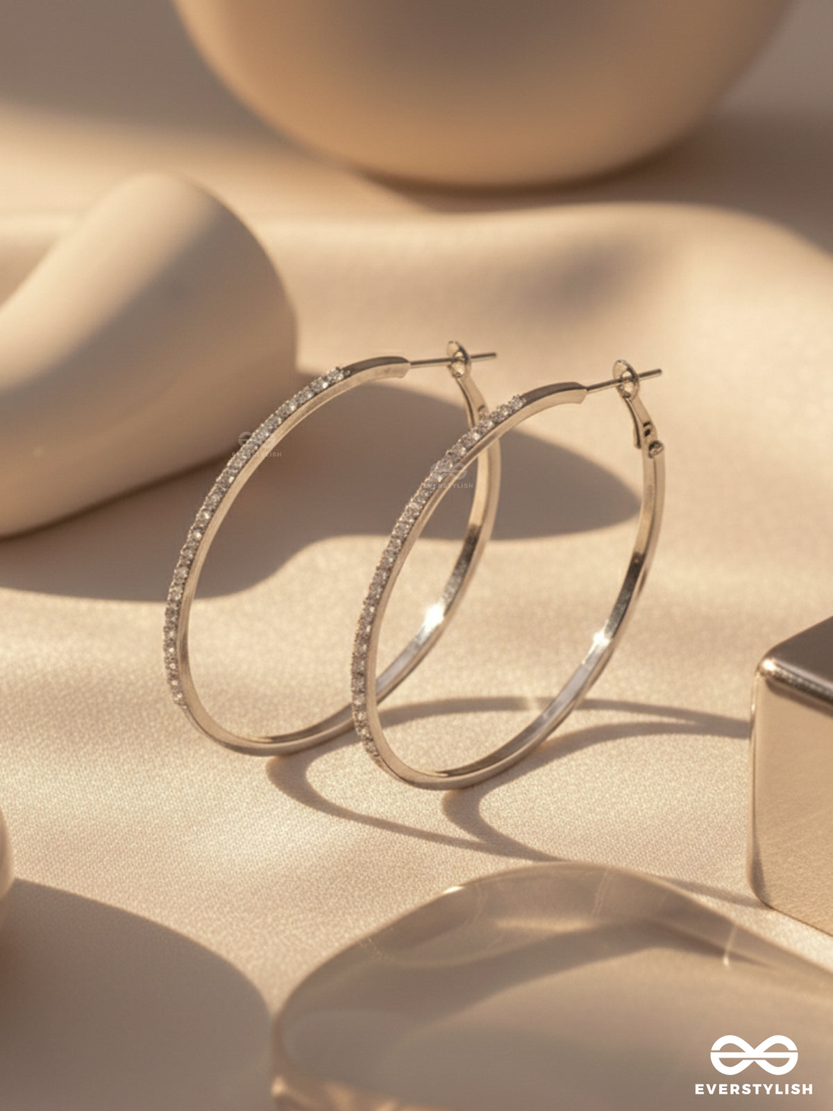 The Ring Of Light- Silver Rhinestones Hoop Earrings
