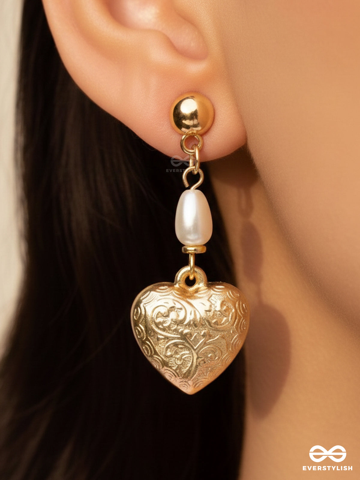 A Heart Of Gold- Classy Golden Earrings