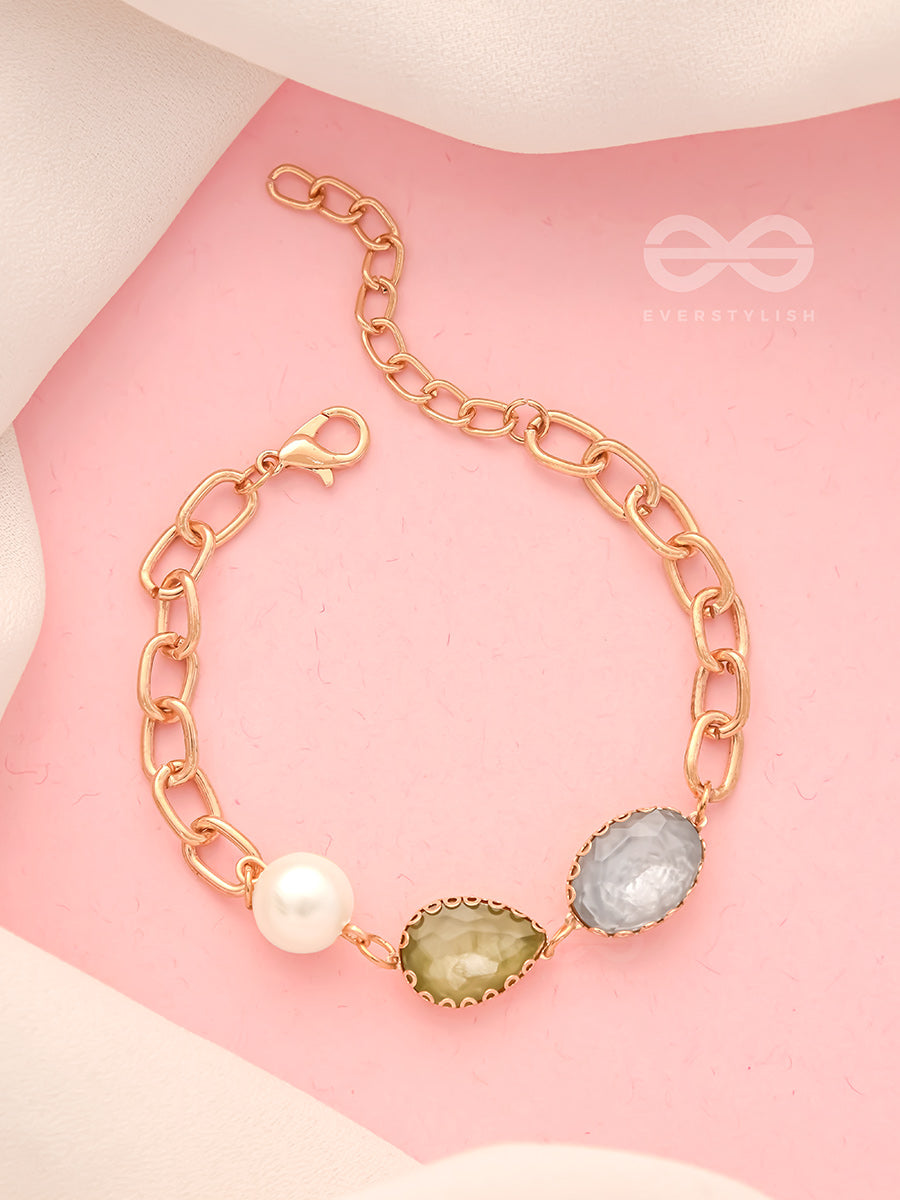 Ocean In Nutshell- Golden Embellished Bracelet
