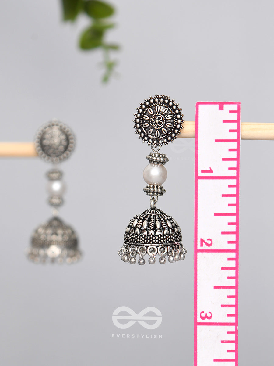 Shadow Of Sun- Oxidised Pearl Earrings