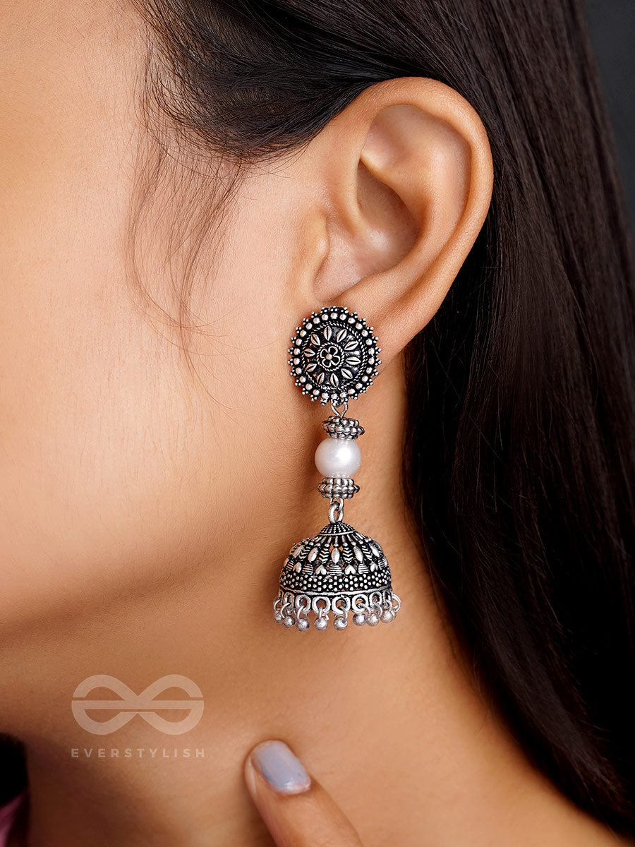 Shadow Of Sun- Oxidised Pearl Earrings