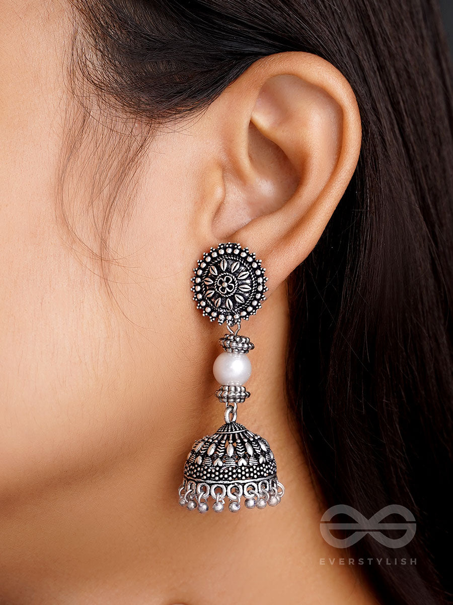 Shadow Of Sun- Oxidised Pearl Earrings