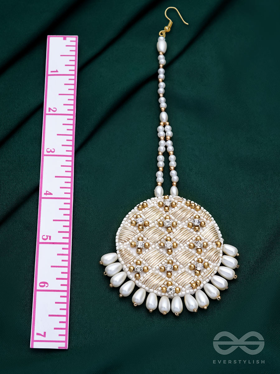Yastika - Beauty In Pearls - Stone, Beads And Pearls Embroidered Maangtika