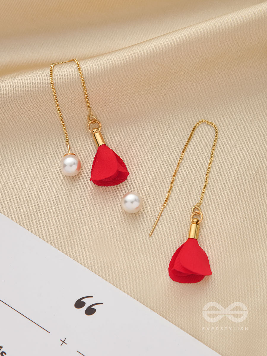 Hanging In Balance Pearl And Flowers Needle Earrings- Red
