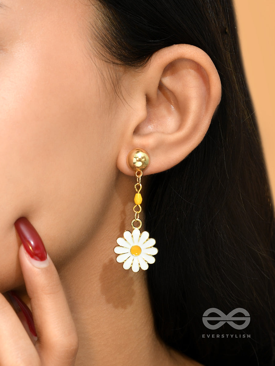 The White Daisies - Golden Embellished Earrings
