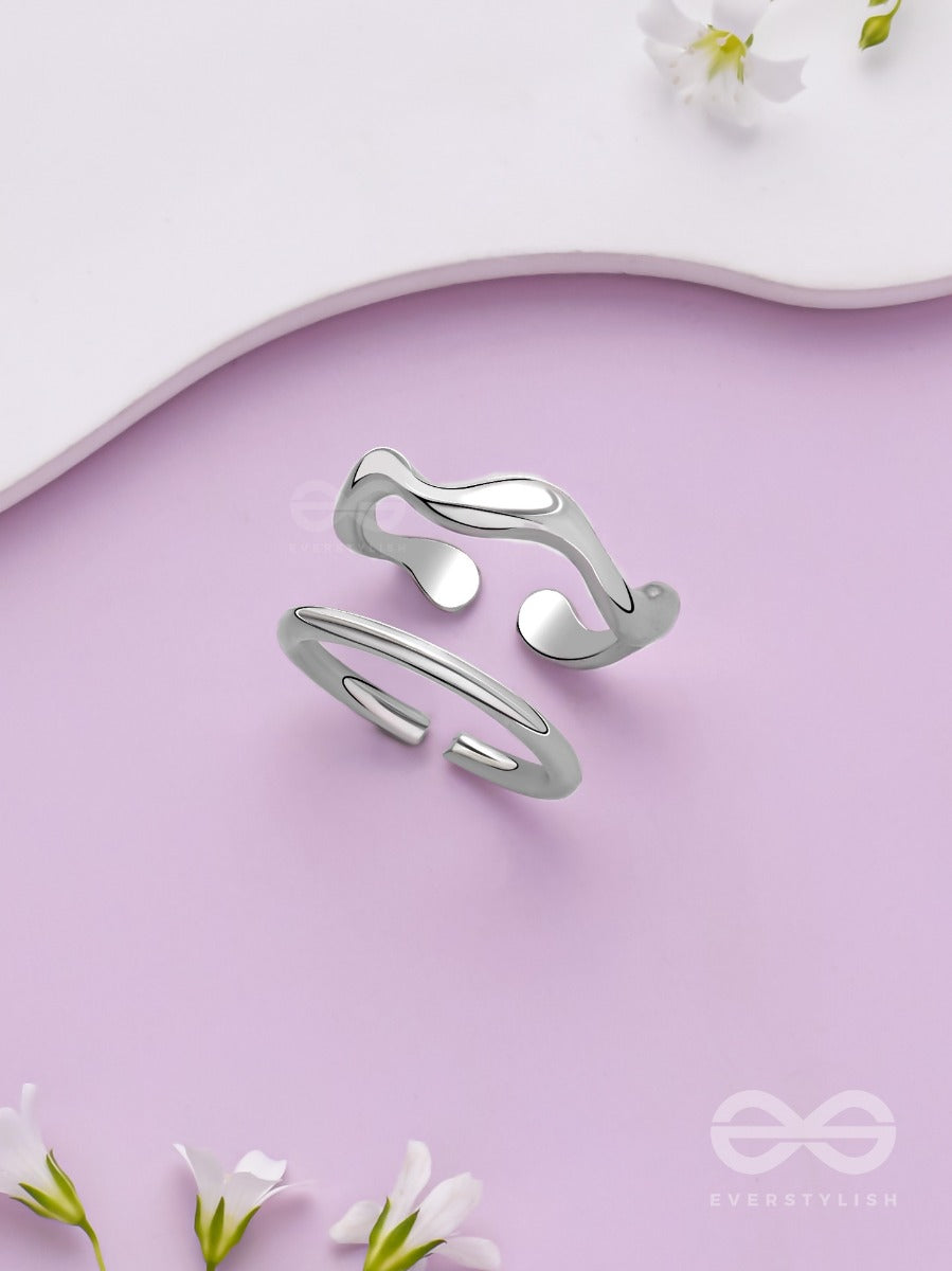 The Moonlit Trails- Silver Set Of Two Rings
