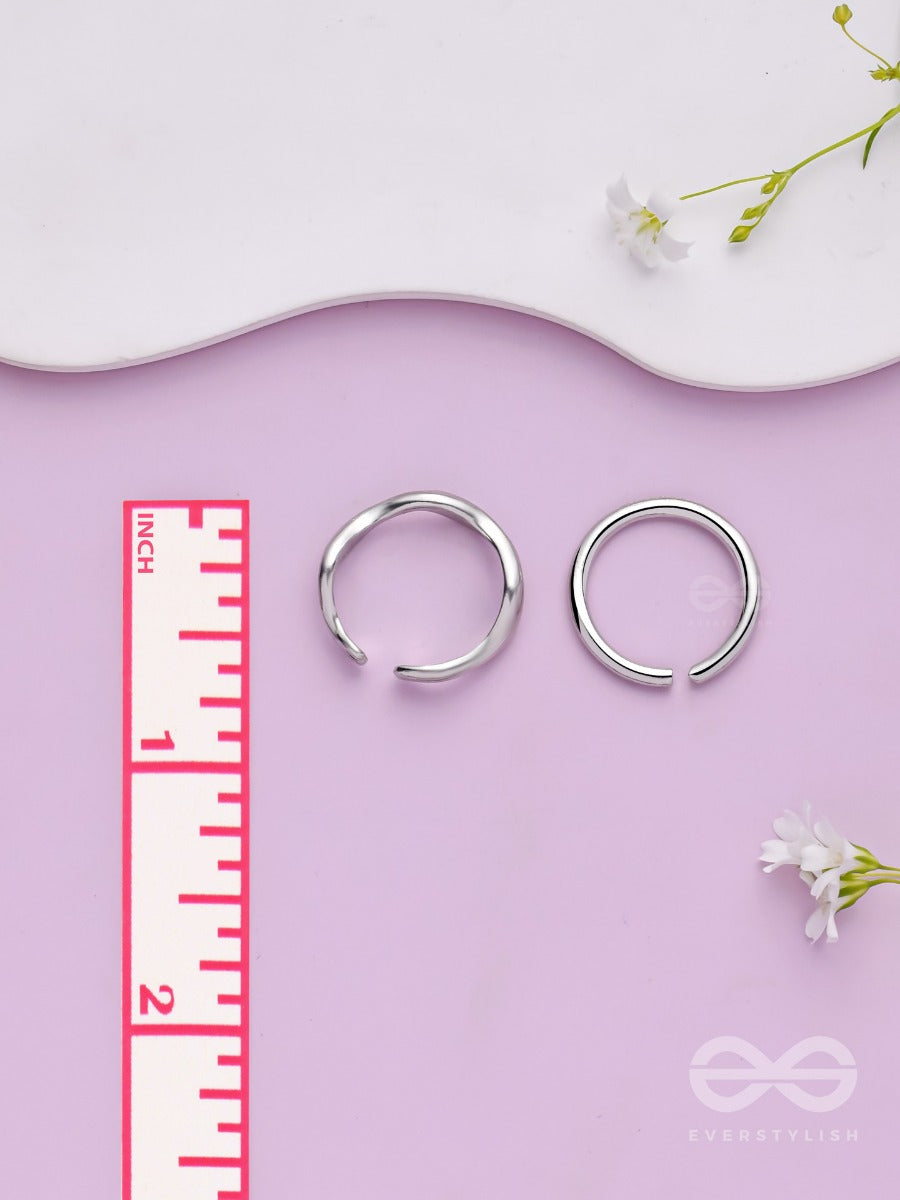 The Moonlit Trails- Silver Set Of Two Rings