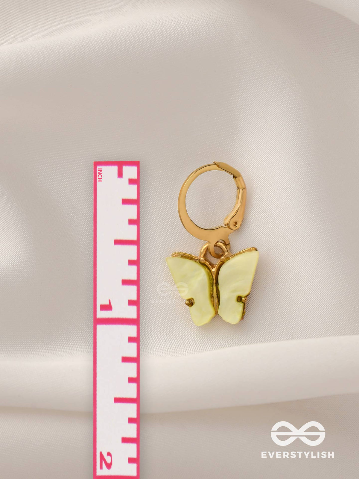 Take The Sky Like A Butterfly - Cute Golden Dangler Earrings (Lemon Yellow)