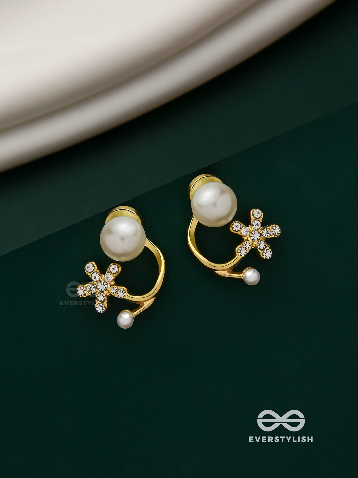 Shining Bloomlets - Golden Ear Jackets