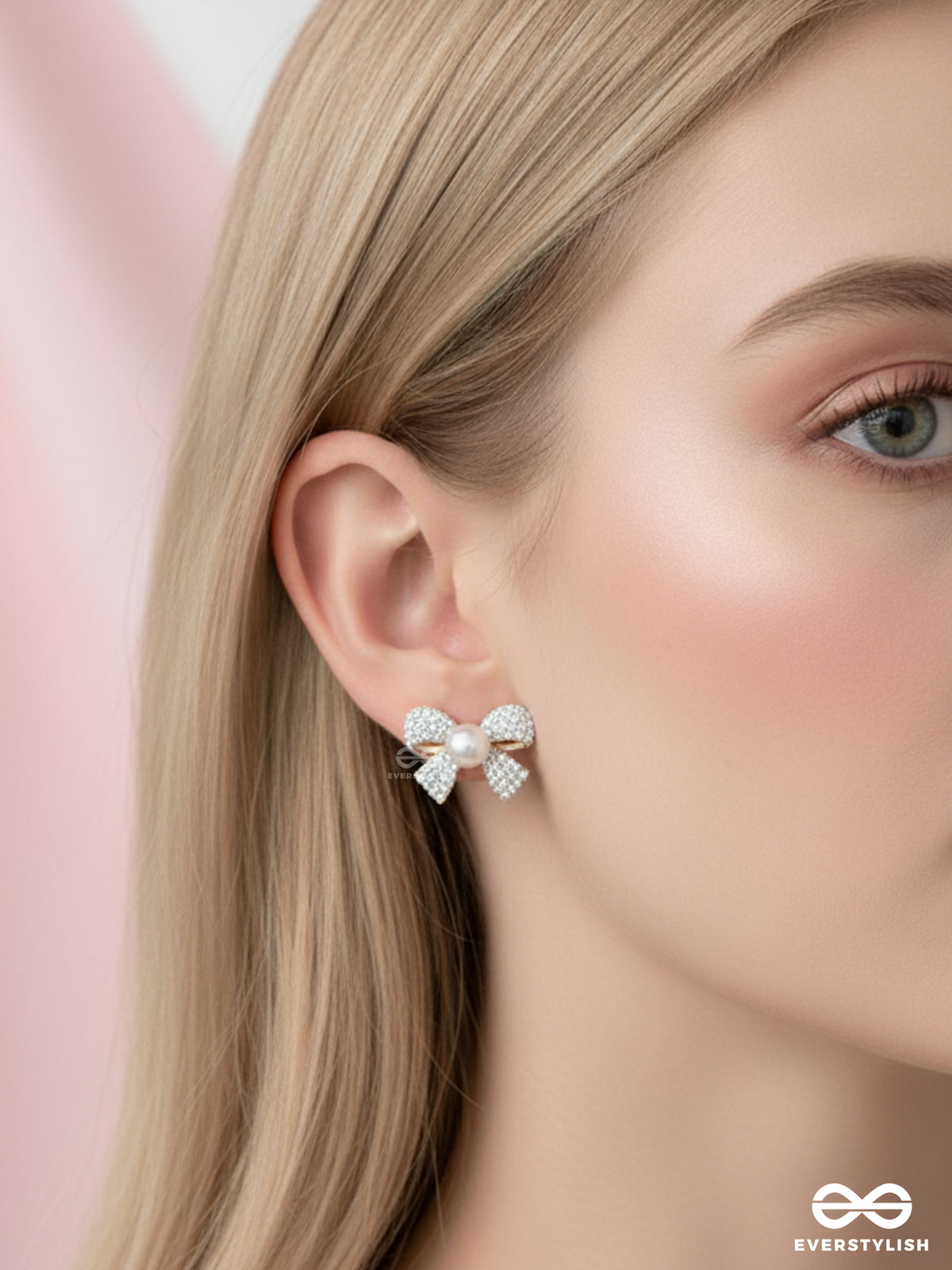 Knot-A-Lot - Golden Pearl Sparkling Studs