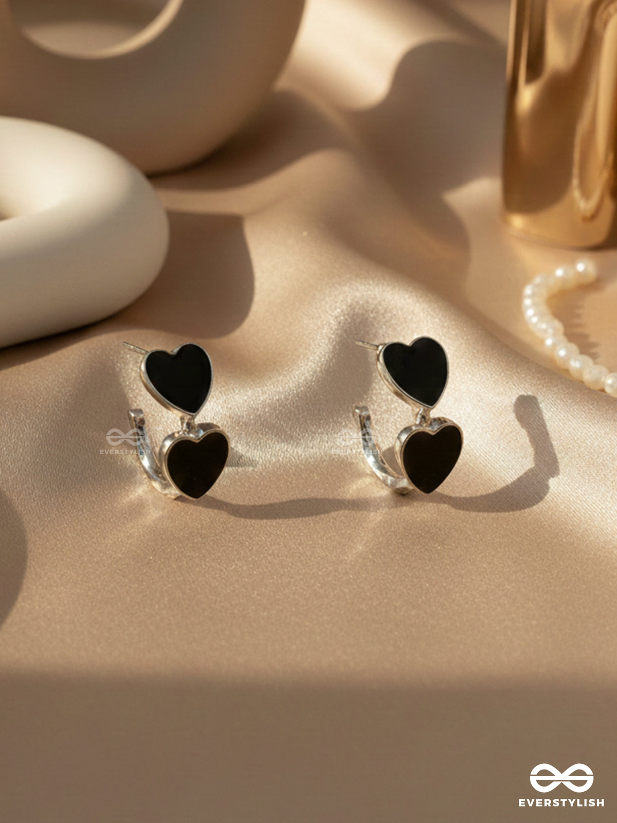 Flingin' Lovey-Dovey - Black Enamelled Silver Studs