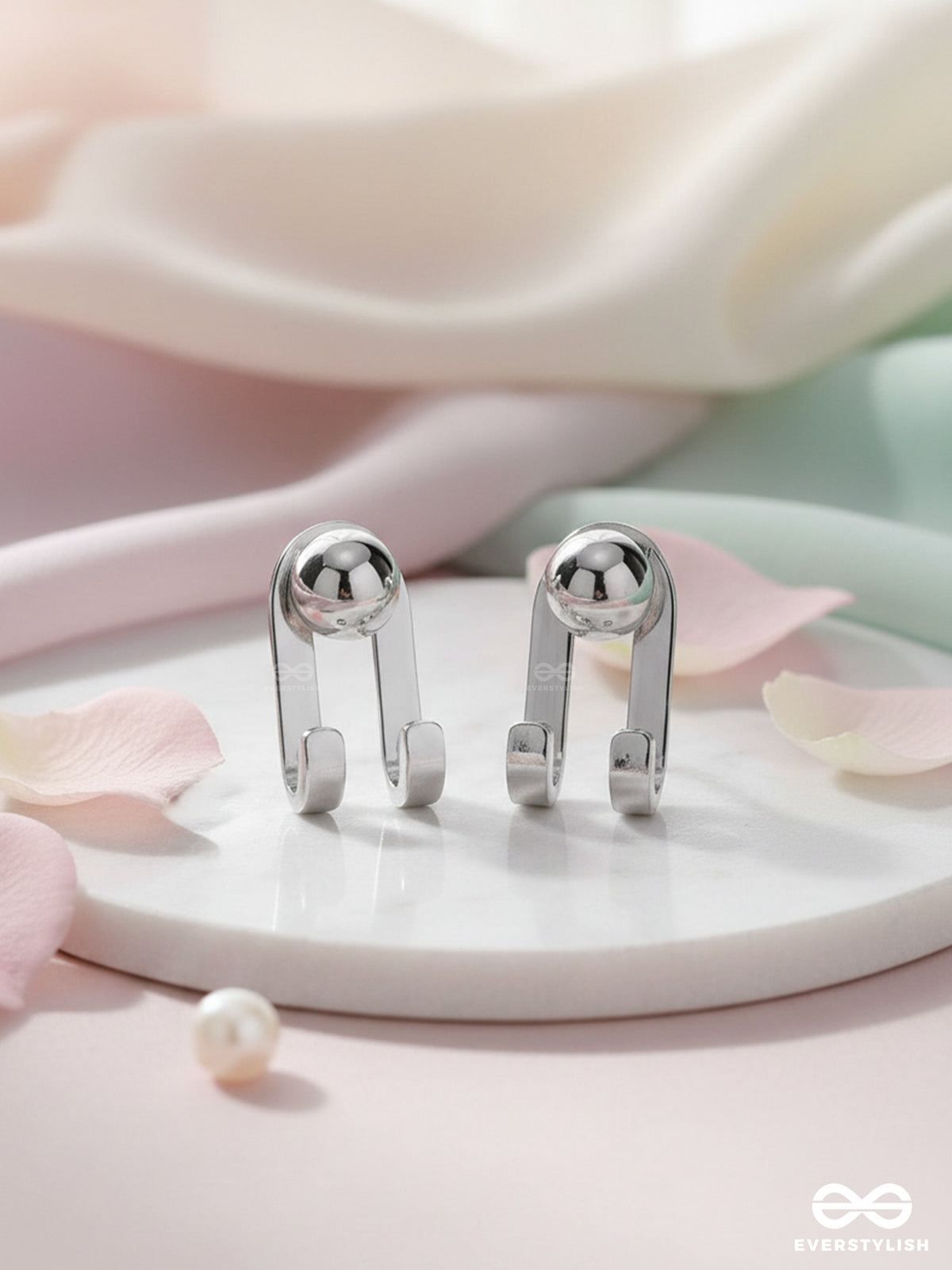 Gleaming Crescent - Silver Stud Earrings