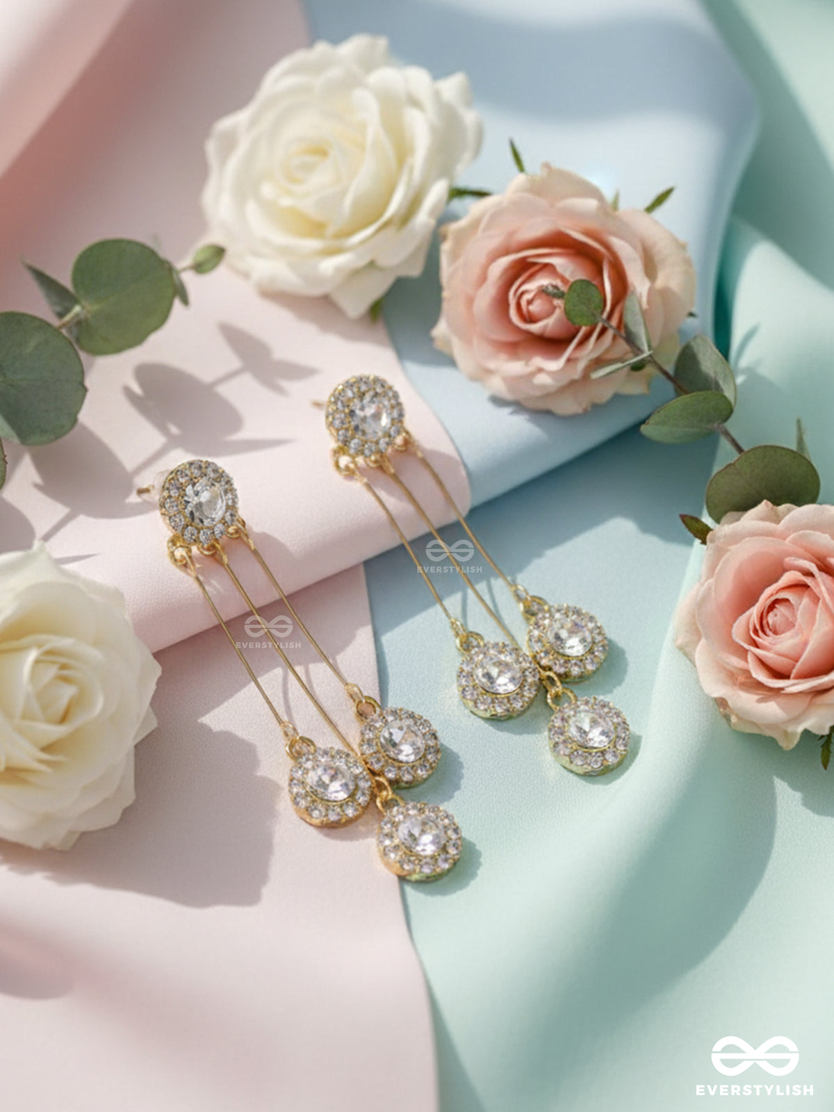 Trinkling Trio - Golden Sparkling Ear Jackets
