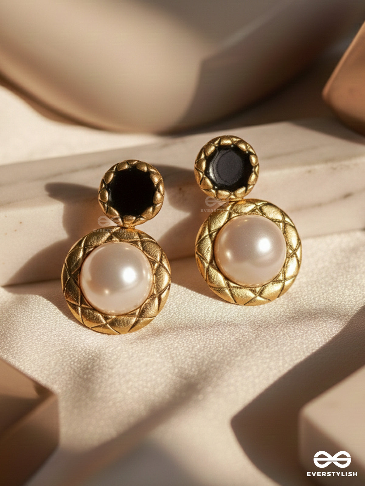 Midnight Pearl - Statement Drop Earrings