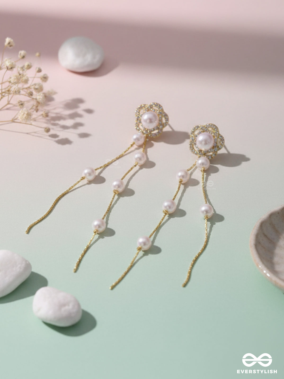 Bloomin High - Golden Pearl Ear Jackets