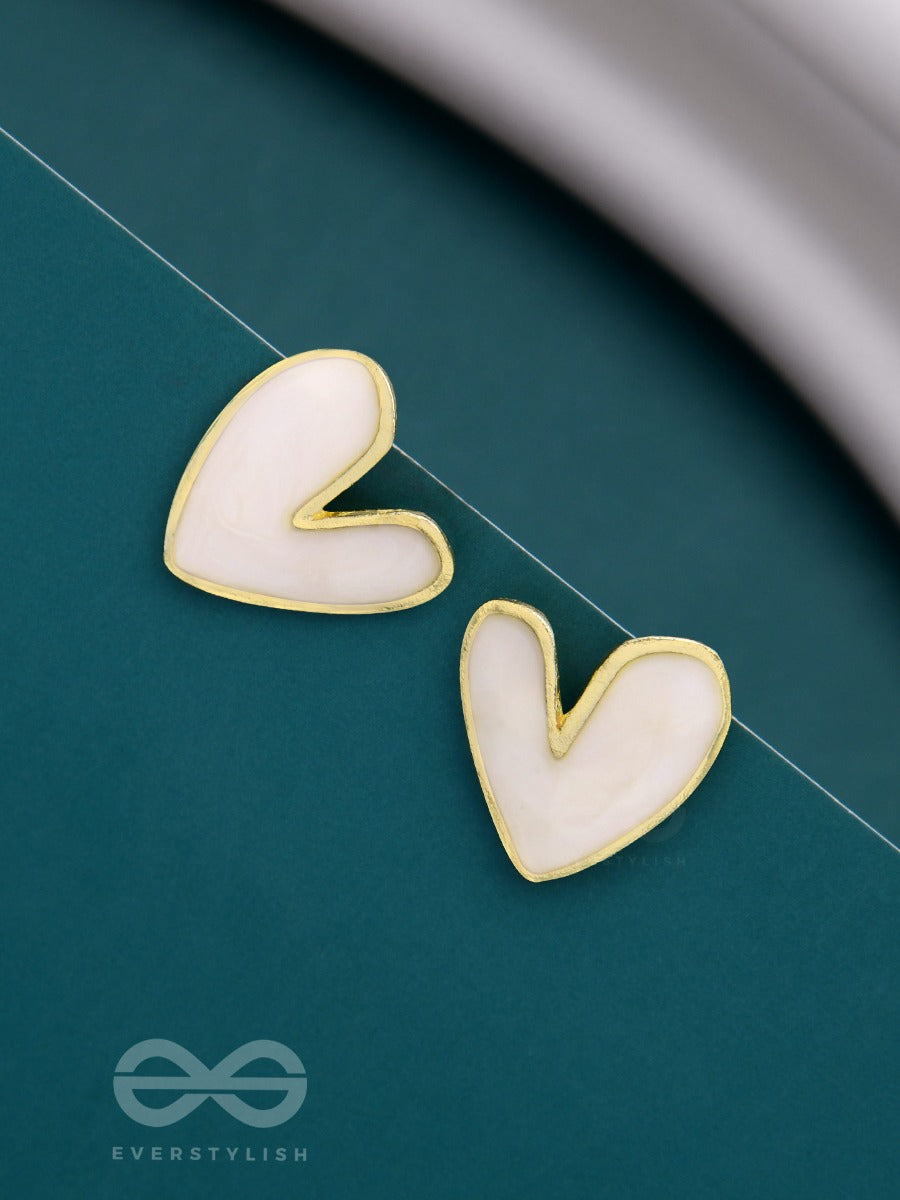 Lovebeatin Hearts - Cute Enamelled Studs (White)