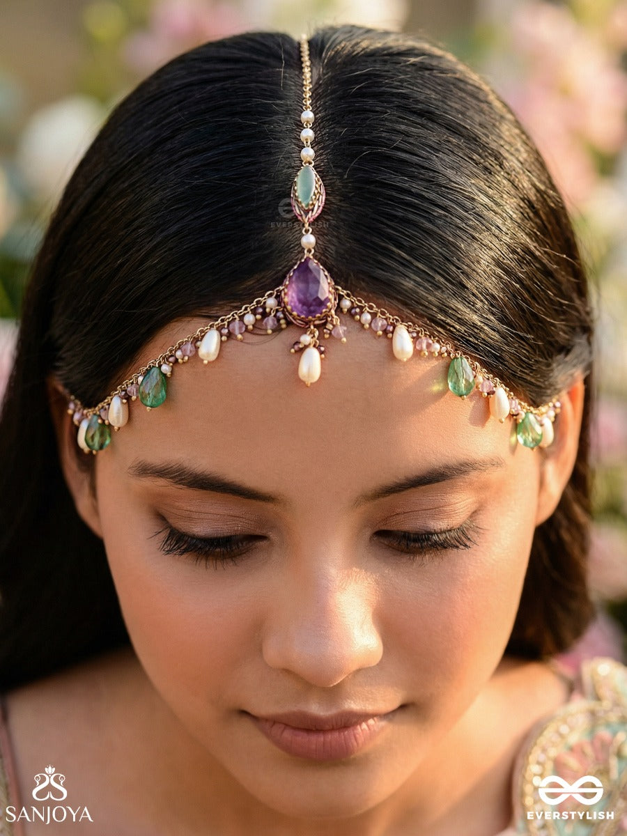 Sibira - Supreme Royalty - Stone, Beads And Glass Drops Embroidered Maangtika