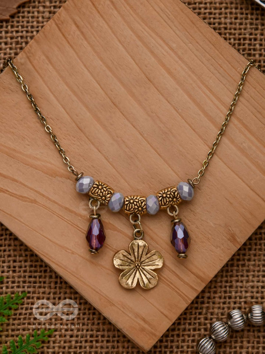 The Garden Grace - Casual & Elegant Neckpiece