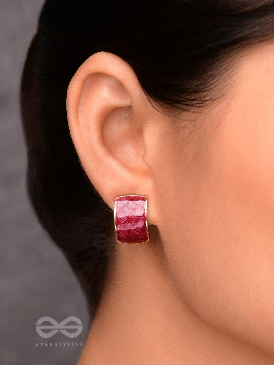 The Classic Radiance - Golden Enamelled Stud Earrings (Red)