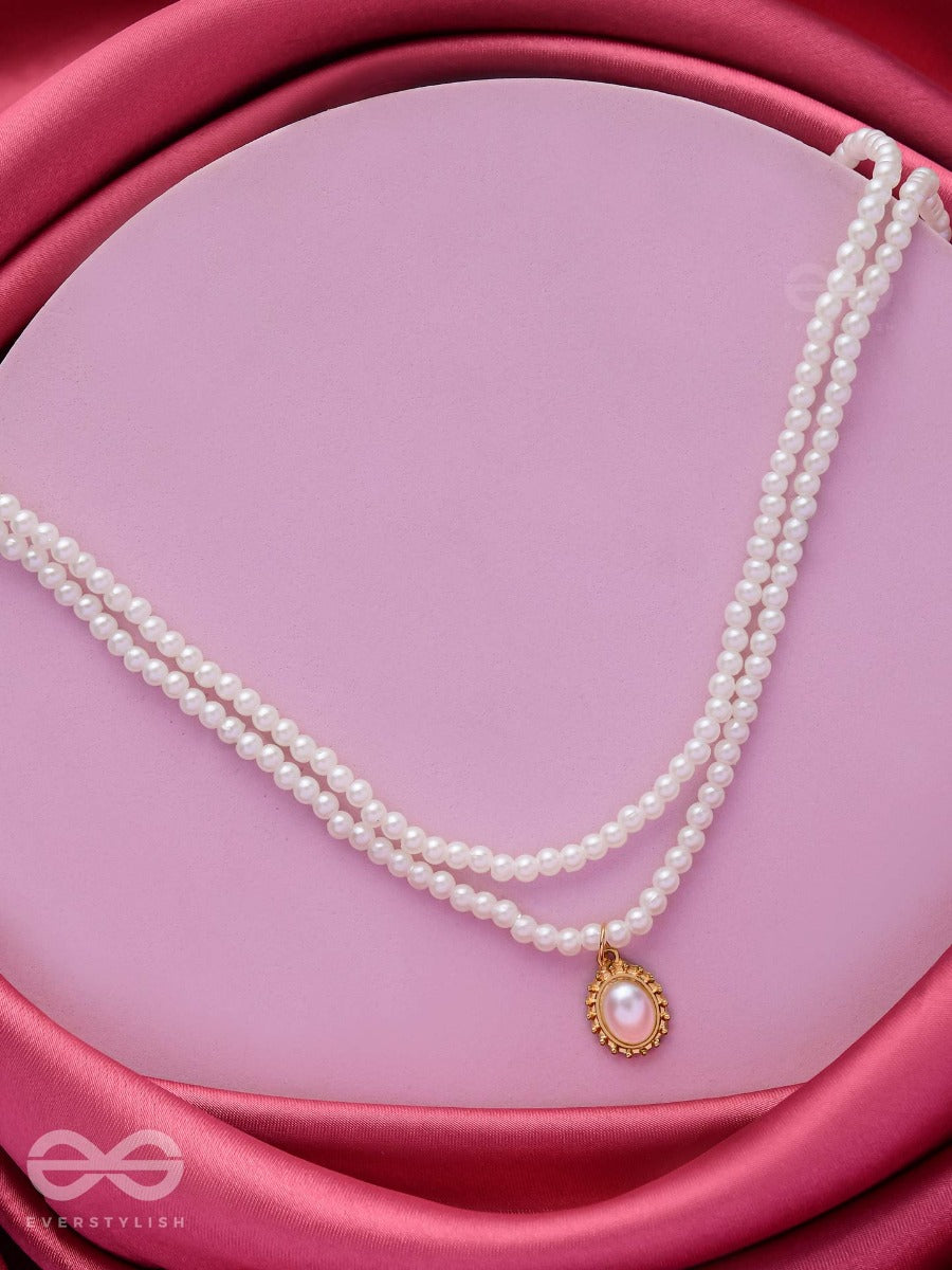 Mermaid's Treasures - Multilayered Pearl Neckpiece