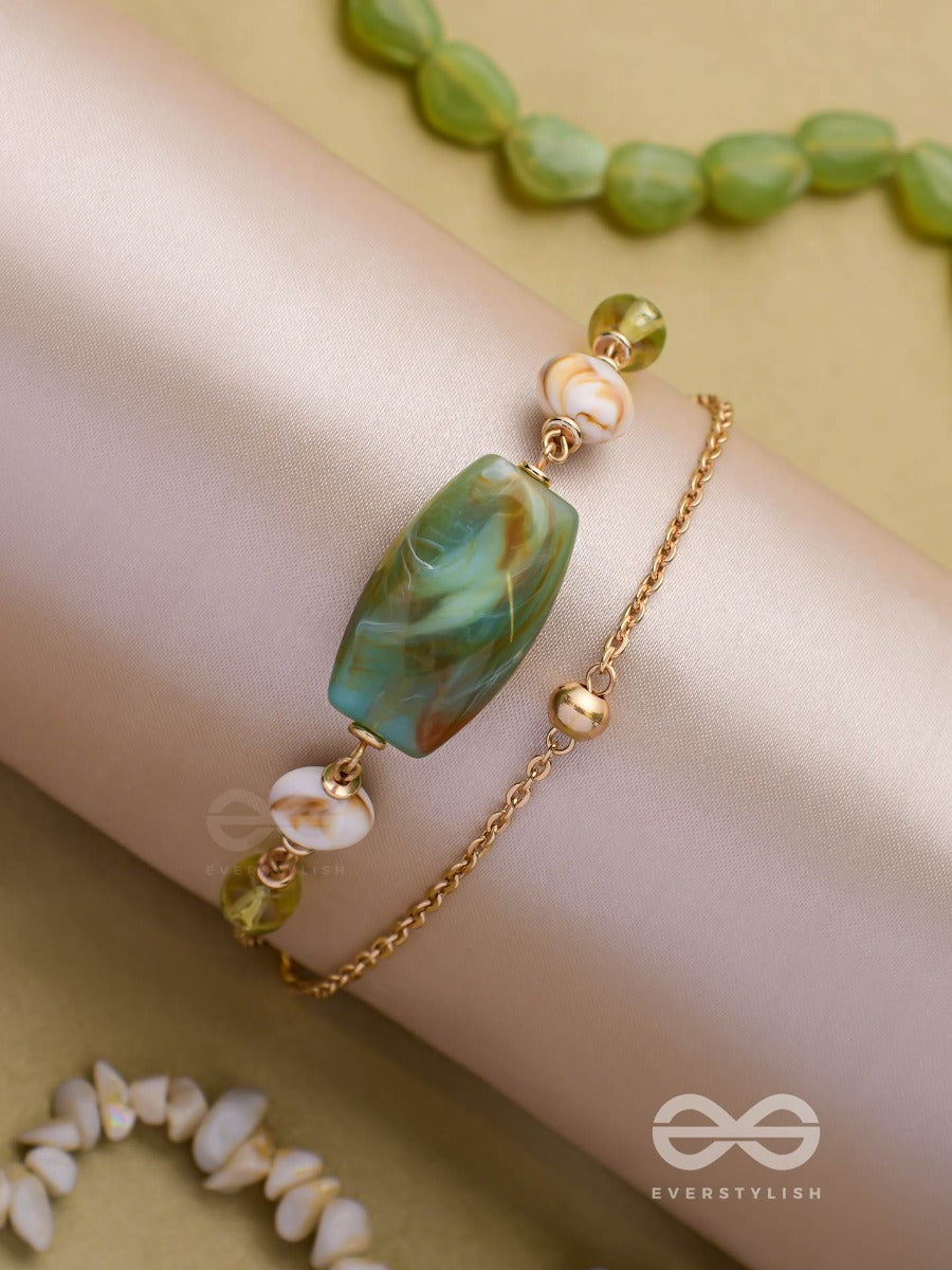 Mossy Marbles - Golden Embellished Multilayer Sandstone Bracelet