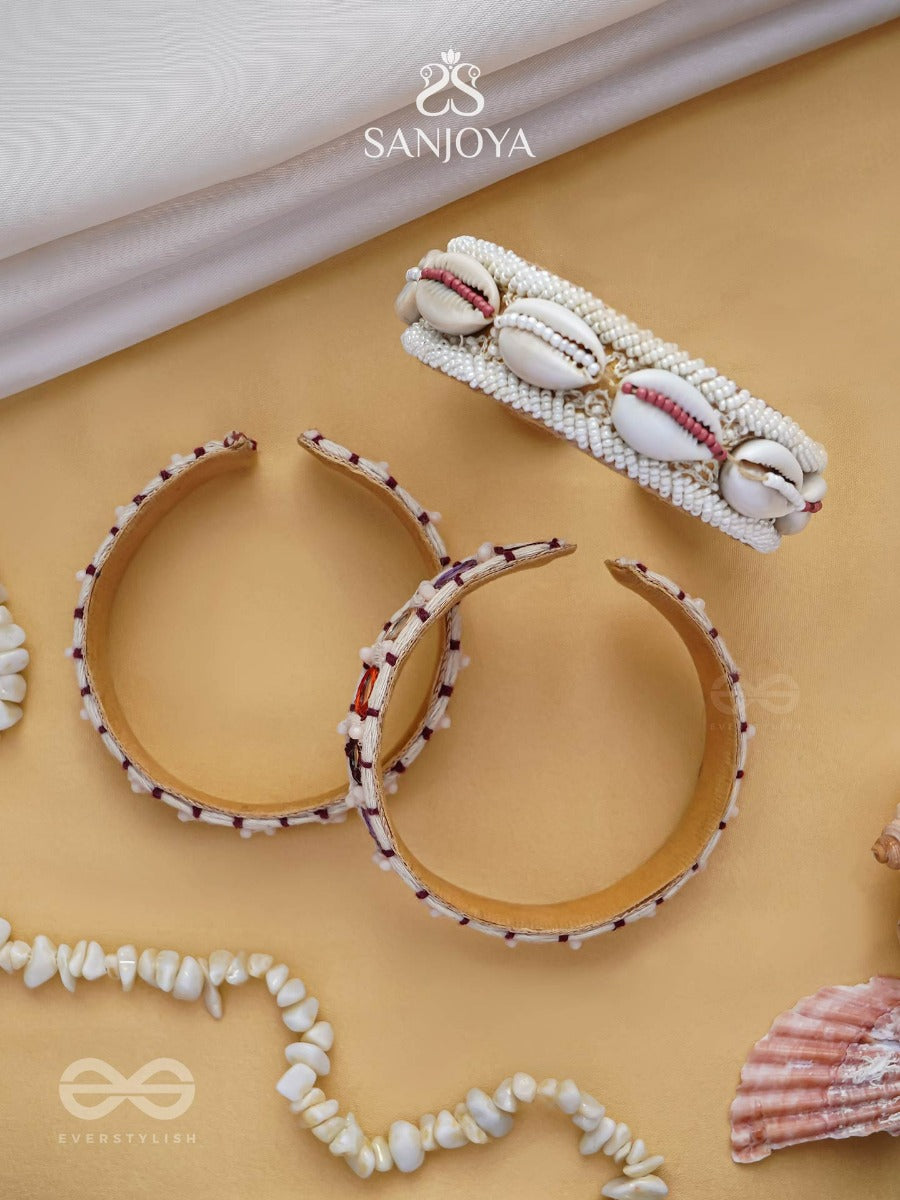 Bimbita- The Beach Reeflections - Mirror, Shells And Resham Embroidered Bangles (Set Of 3)