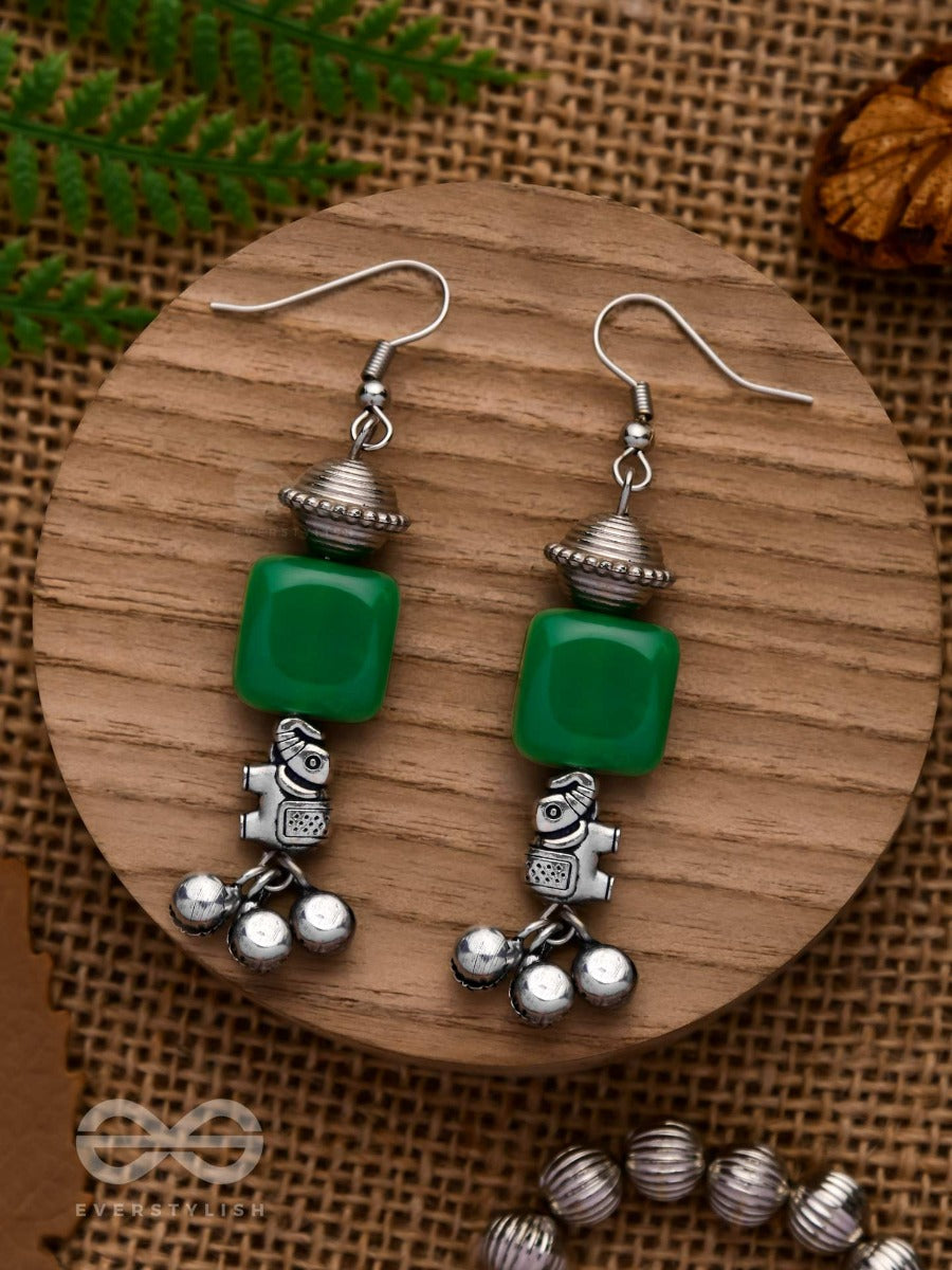 Melodic Emerald Trumpet - Embellished Oxidised Earrings