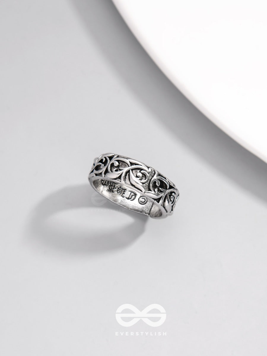 Shadow Spells- Statement Silver Ring (Adjustable)