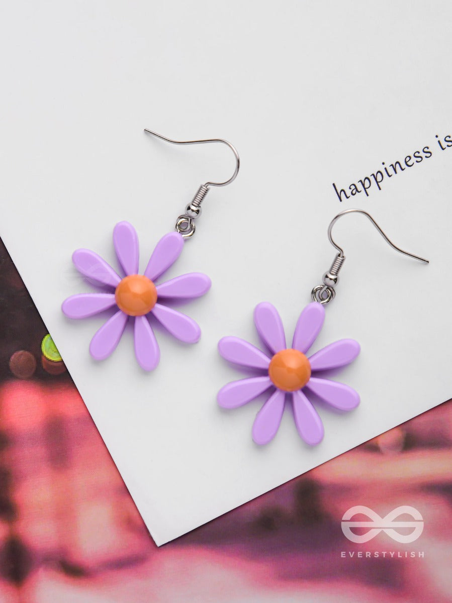 Bloom In Style - Elegant Acrylic Earrings (Lavender)