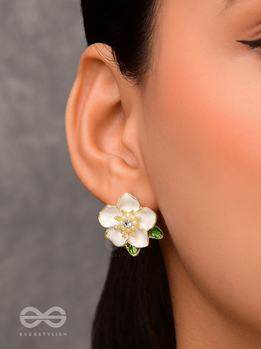 Snowy Blossoms - Golden Embellished Stud Earrings