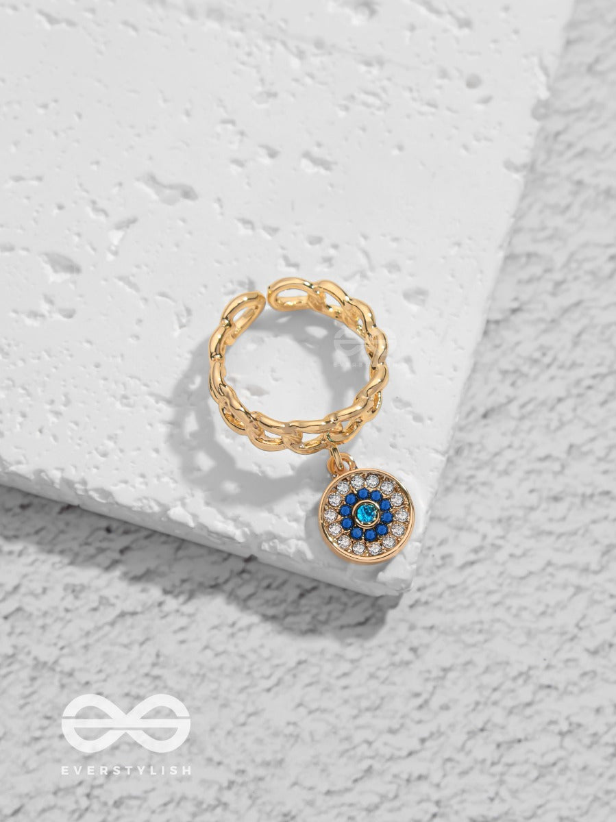 Bedazzled Gaze - Golden Embellished Charm Ring (Adjustable)