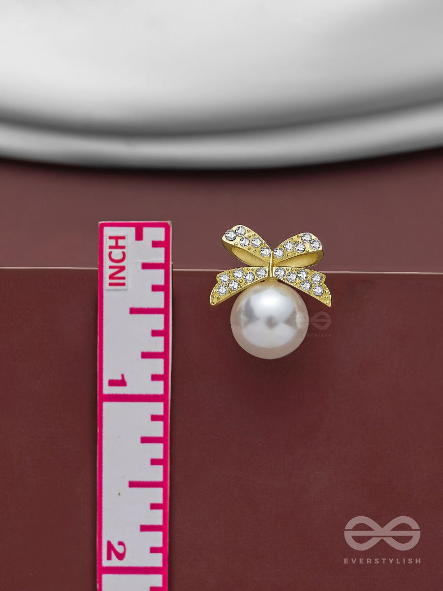 Bow-Dazzle Pearls - Golden And White Embellished Earrings