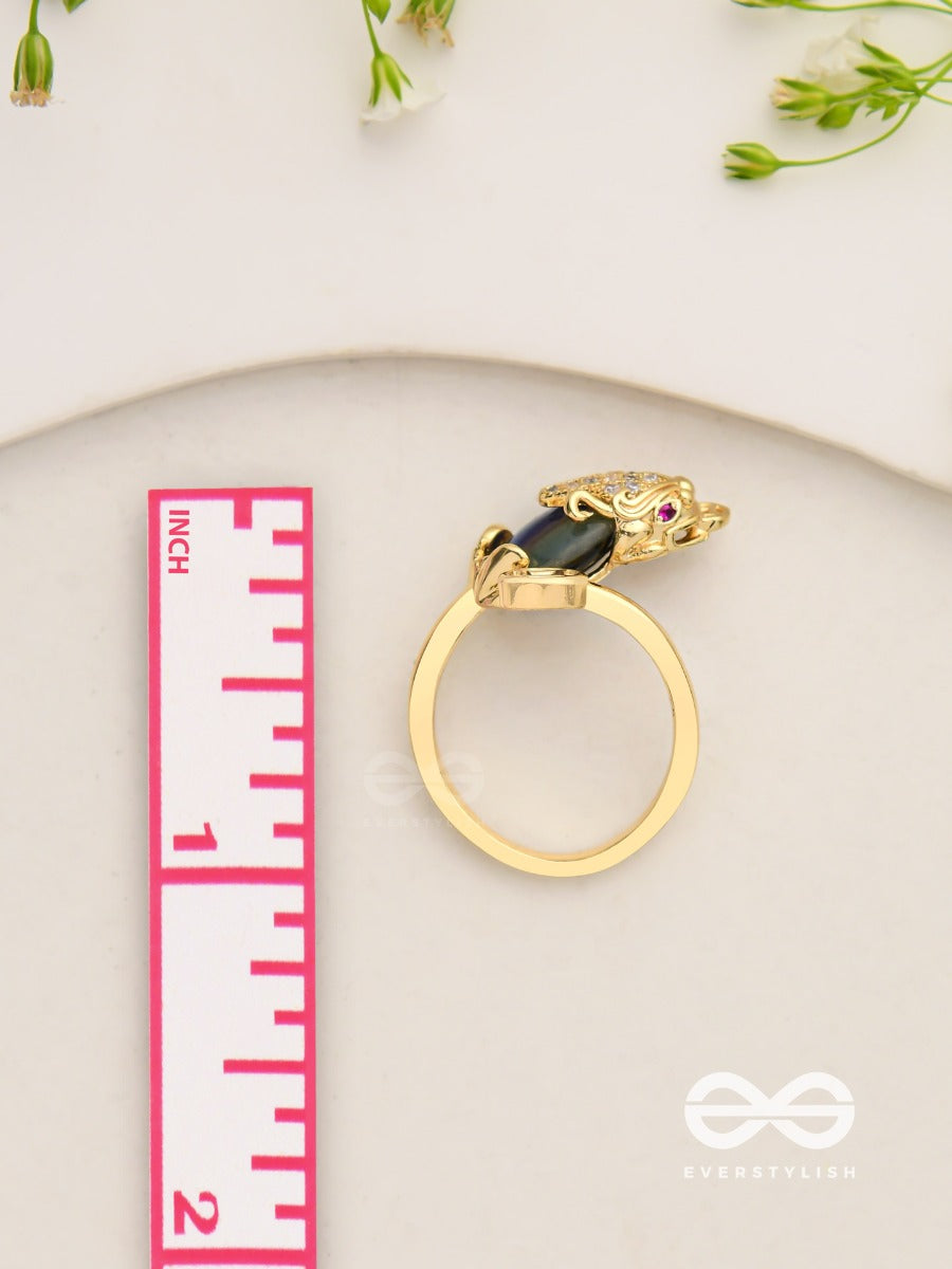 Dragonheart's Crown - Golden Statement Ring
