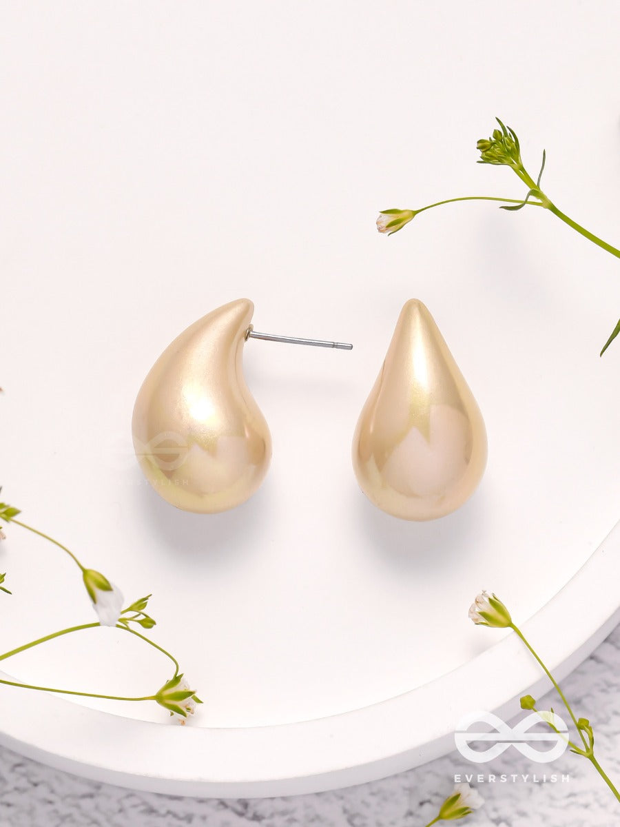 Glitter Drops - Holographic Acrylic Earrings (Golden)