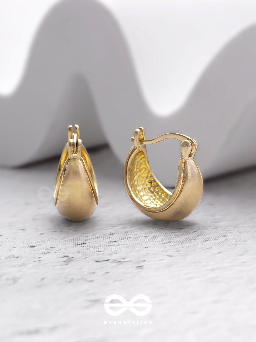 Gilded In Matte - Golden Earrings