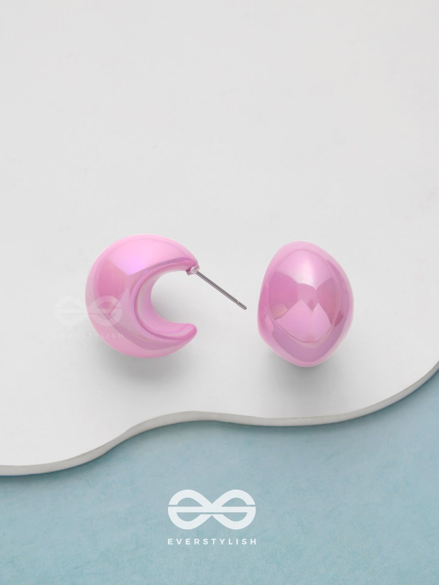 Groovy Arcs - Holographic Acrylic Earrings (Pink)