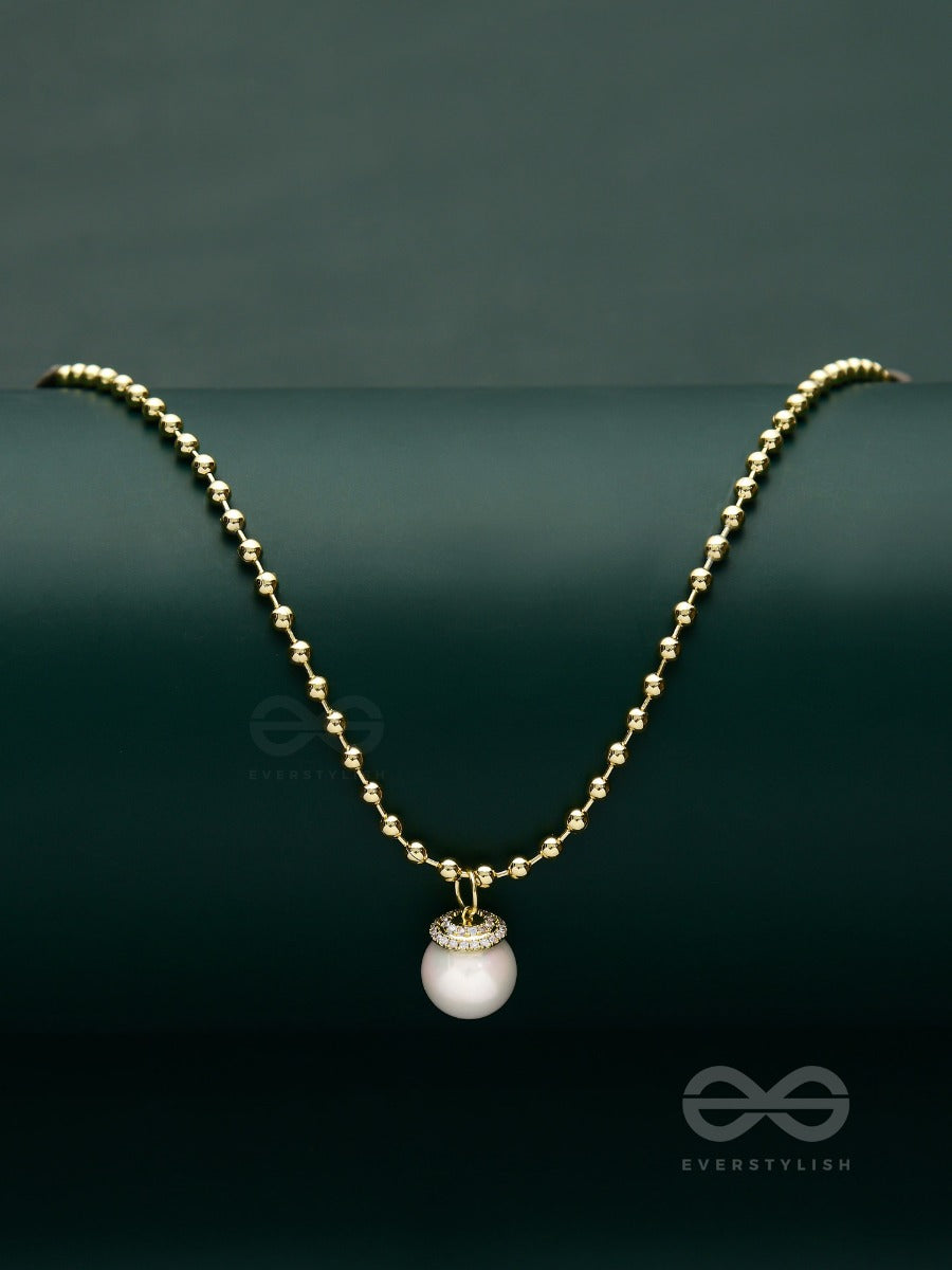 Darling Droplet - Pearl Pendant