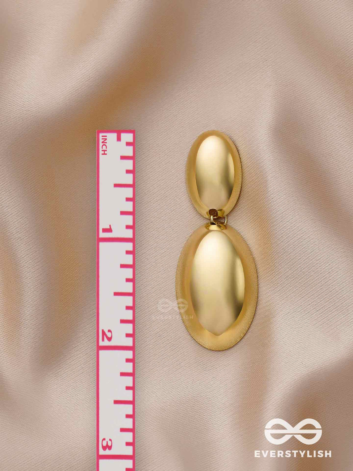 Radiant Reverie - Golden Earrings