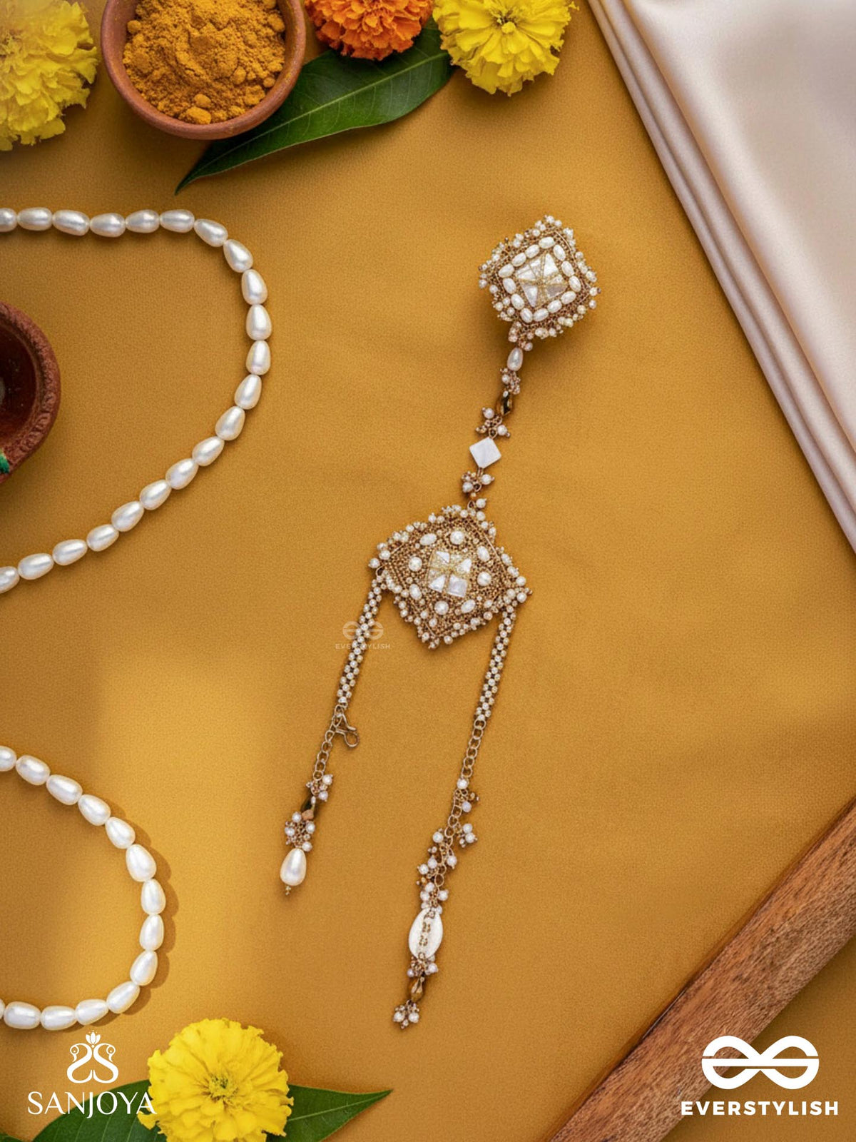 Abhyupayan - Gift From The Heavens - Beads, Pearls Glass Drops Hand Embroidered Haathphool