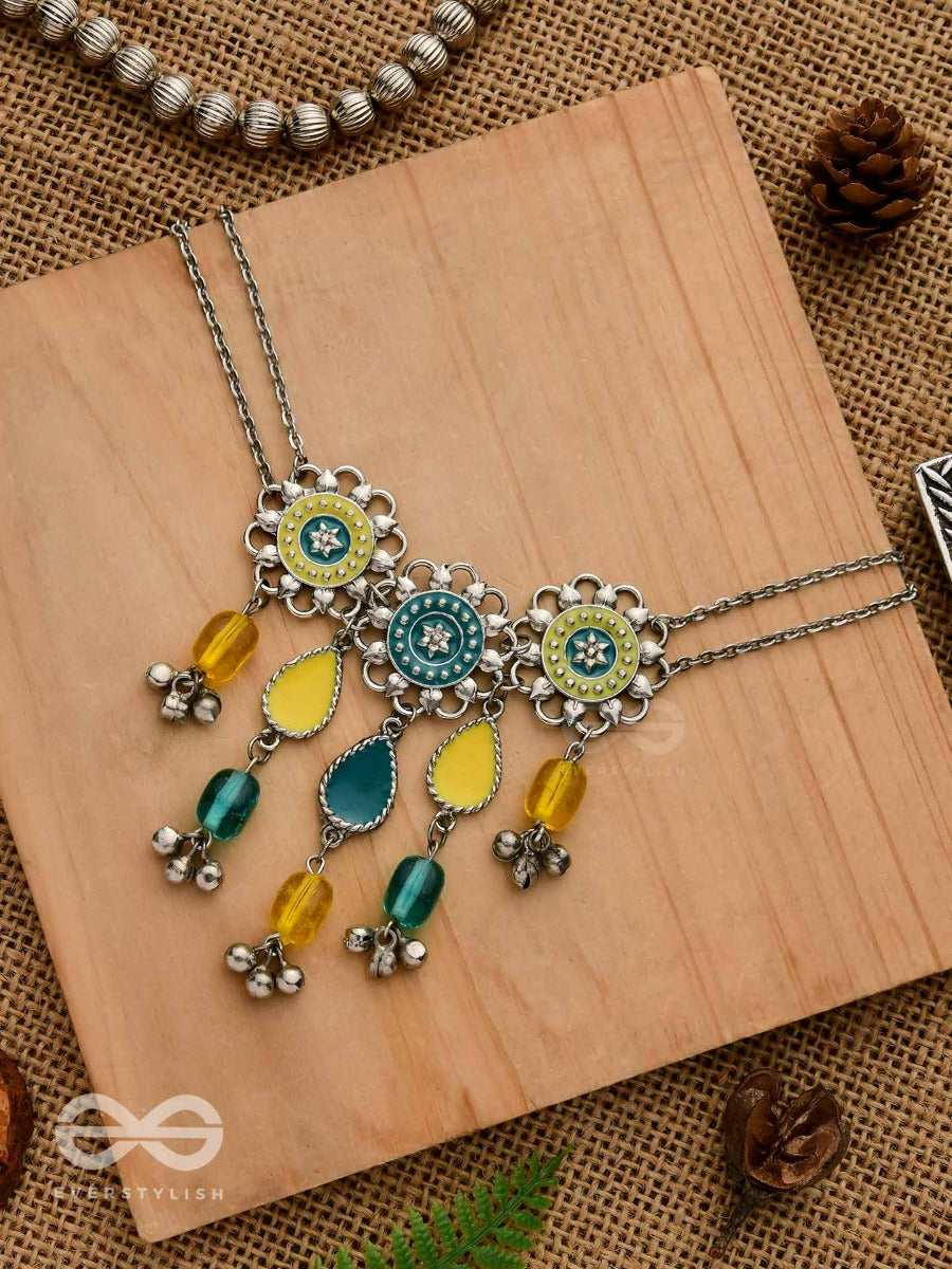 The Shades Of Earth - Floral Motifs With Blue And Yellow Stones
