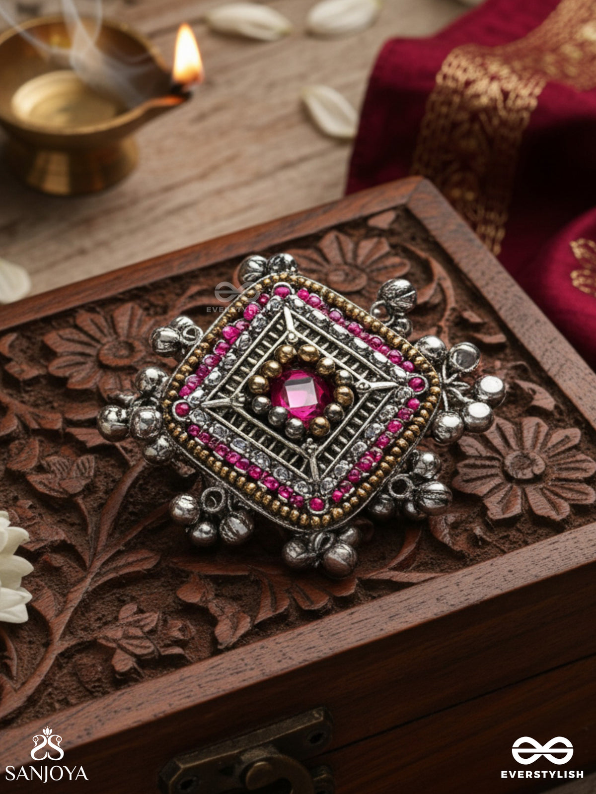 Chaturmukhi-Four-Faced- Oxidized Embroidered Ring Features Ghunghroo, Beads & Mirror.