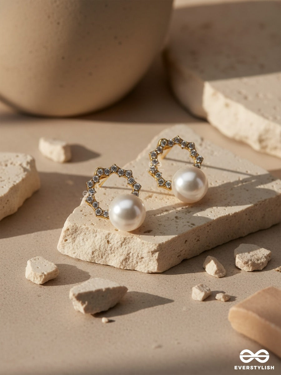 Aura Glow- Elegant Pearl Earrings
