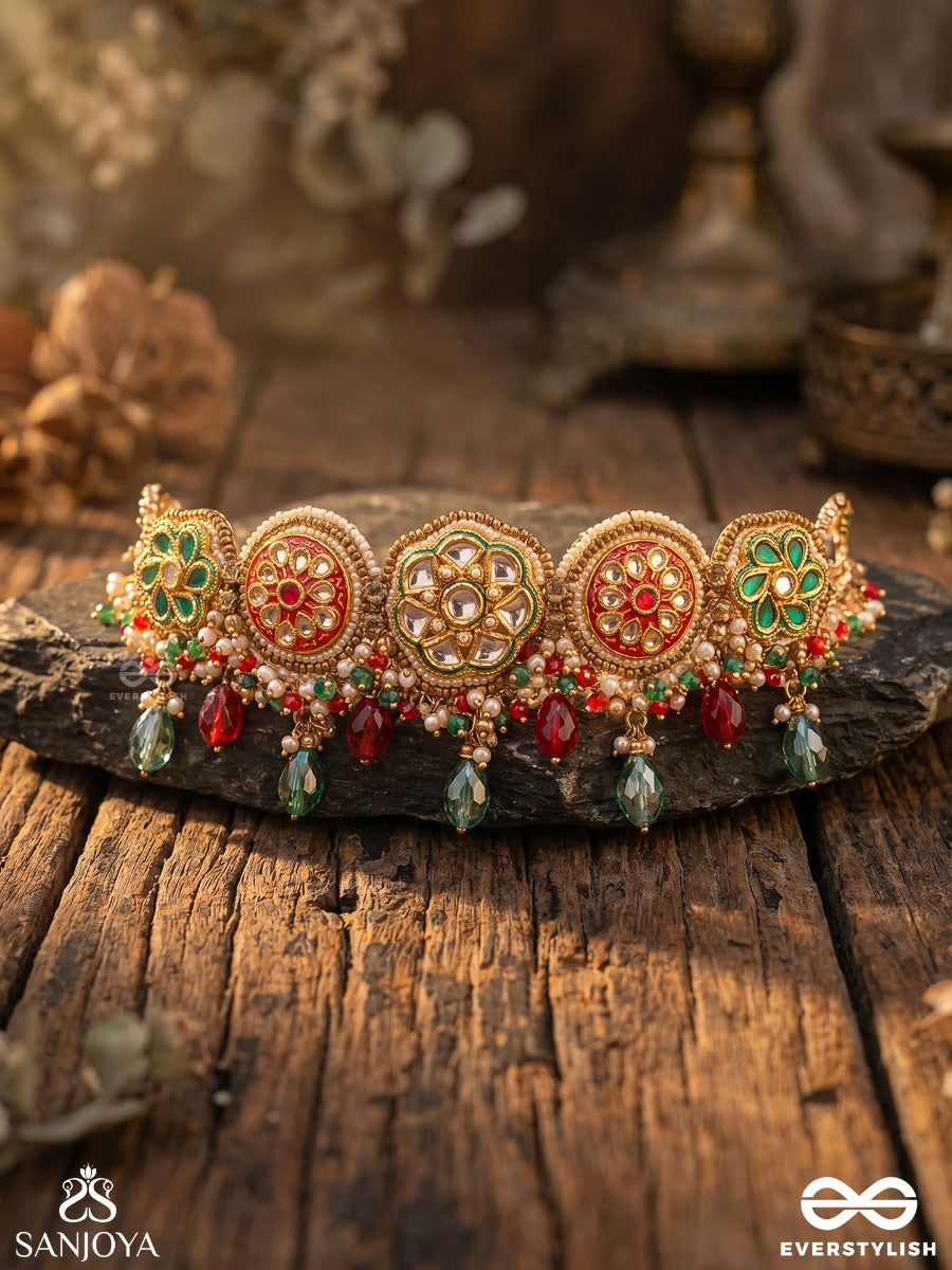Kusumavali - Row Of Flowers - Necklace With Circular Motifs With Green, Red And Golden Elements