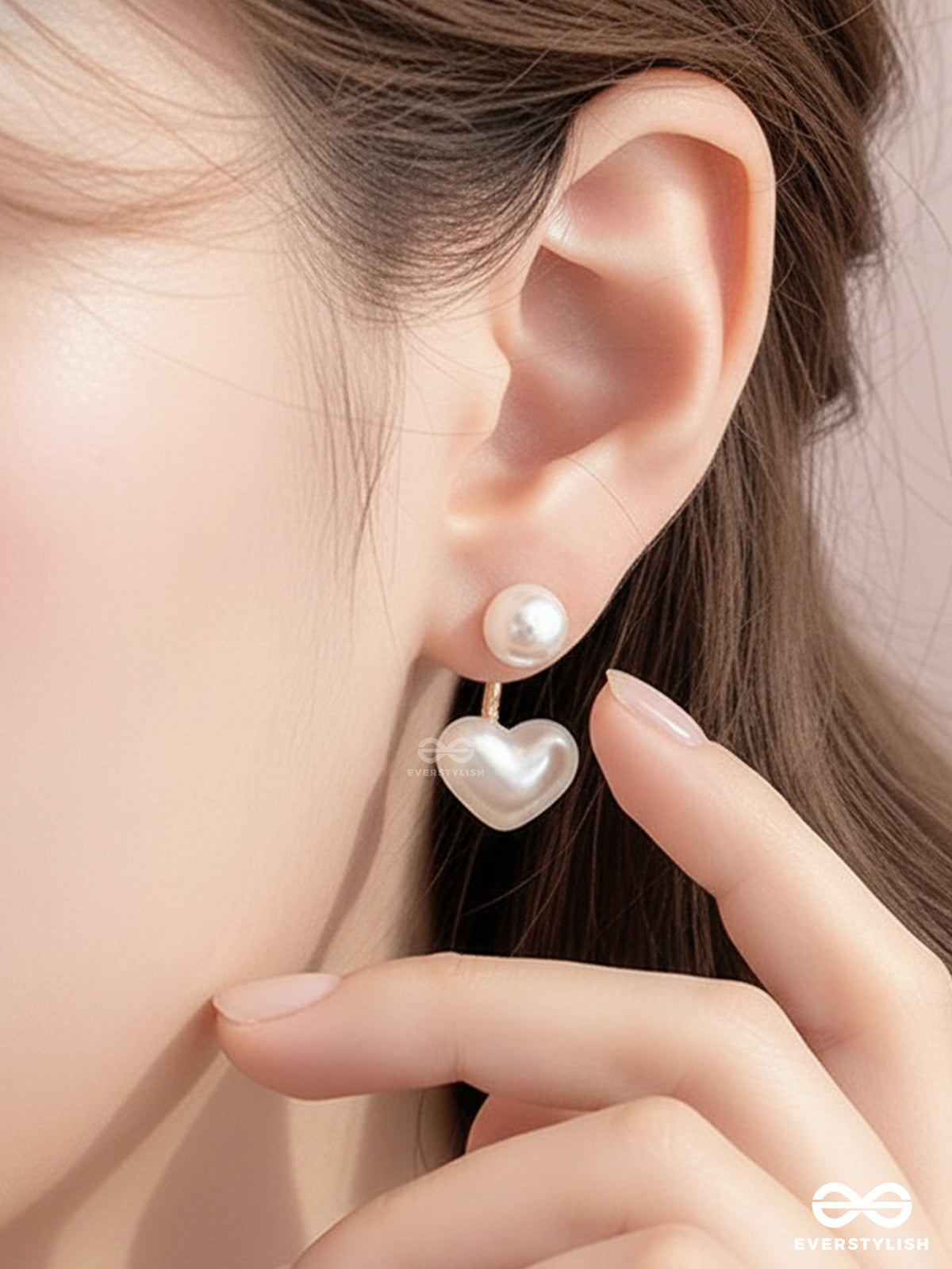 Heart's Whisper- Charming Pearl Ear Jacket