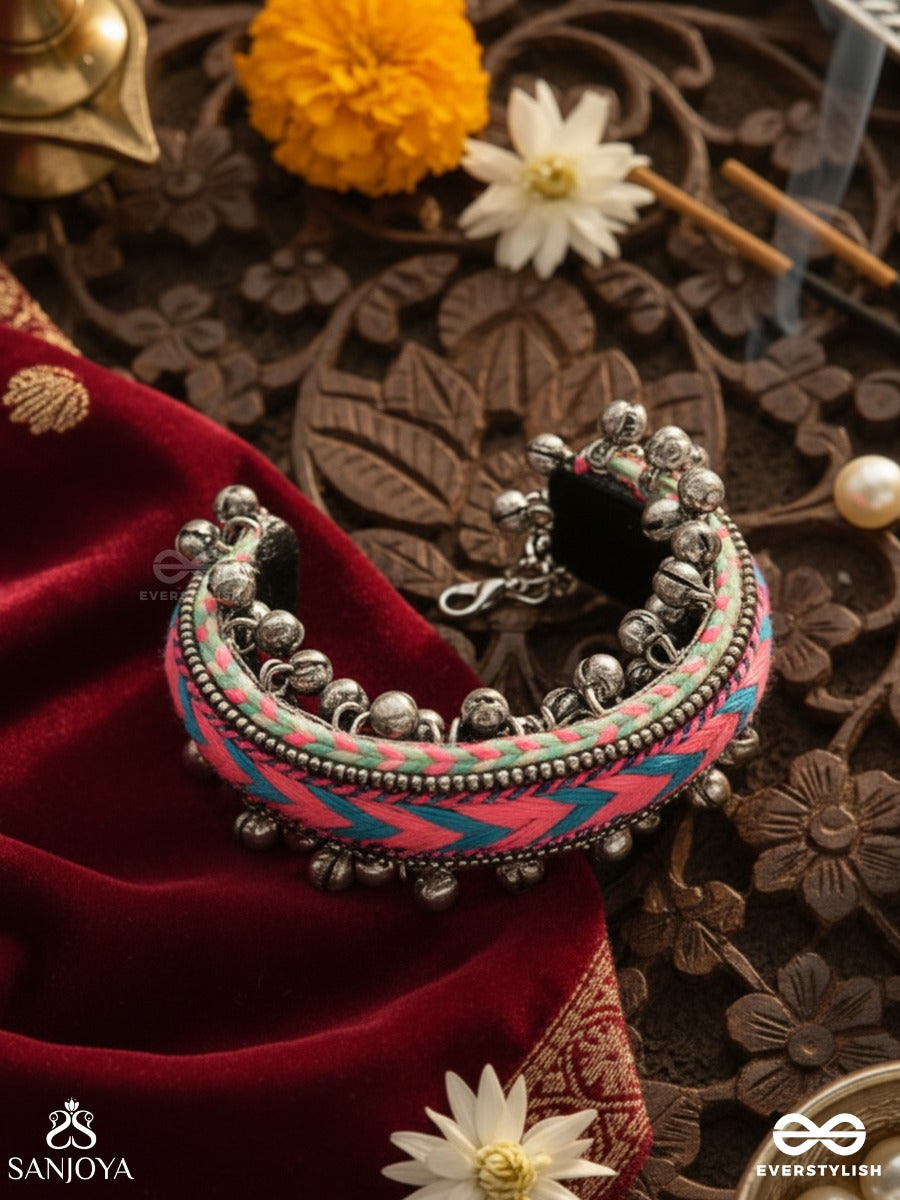 Chitra Dhara - Flow Of Colors Embroidered Bracelet With A Mix Of Colors And Intricate Thread Work, Adorned With Ghungroo's