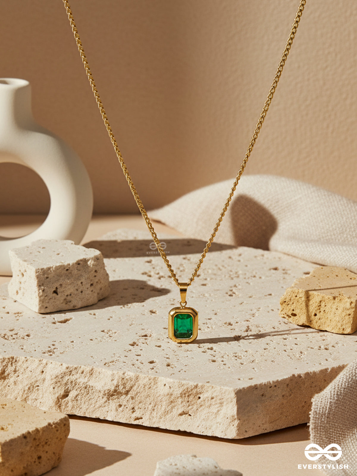 Jade Gleam - Stainless Steel Anti-Tarnish Emerald Pendant Necklace