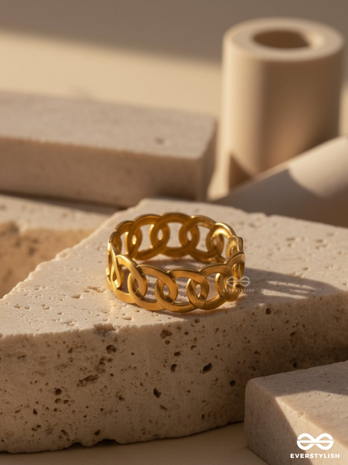 Intertwined Glory - Stainless Steel Anti-Tarnish Golden Ring