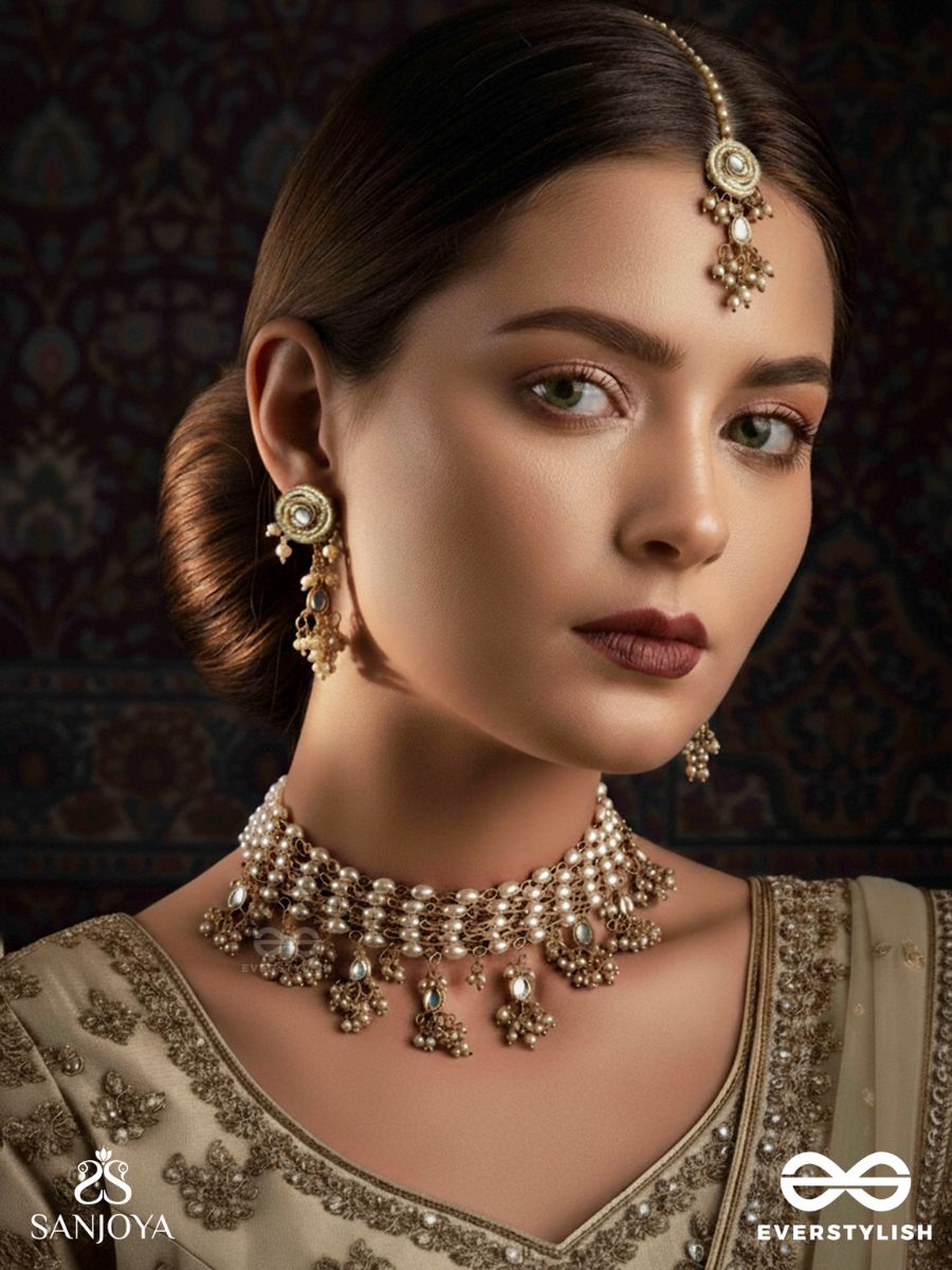 Hiranya - Golden Grace - Handmade Kundan Set With Necklace, Earrings And Maangtika