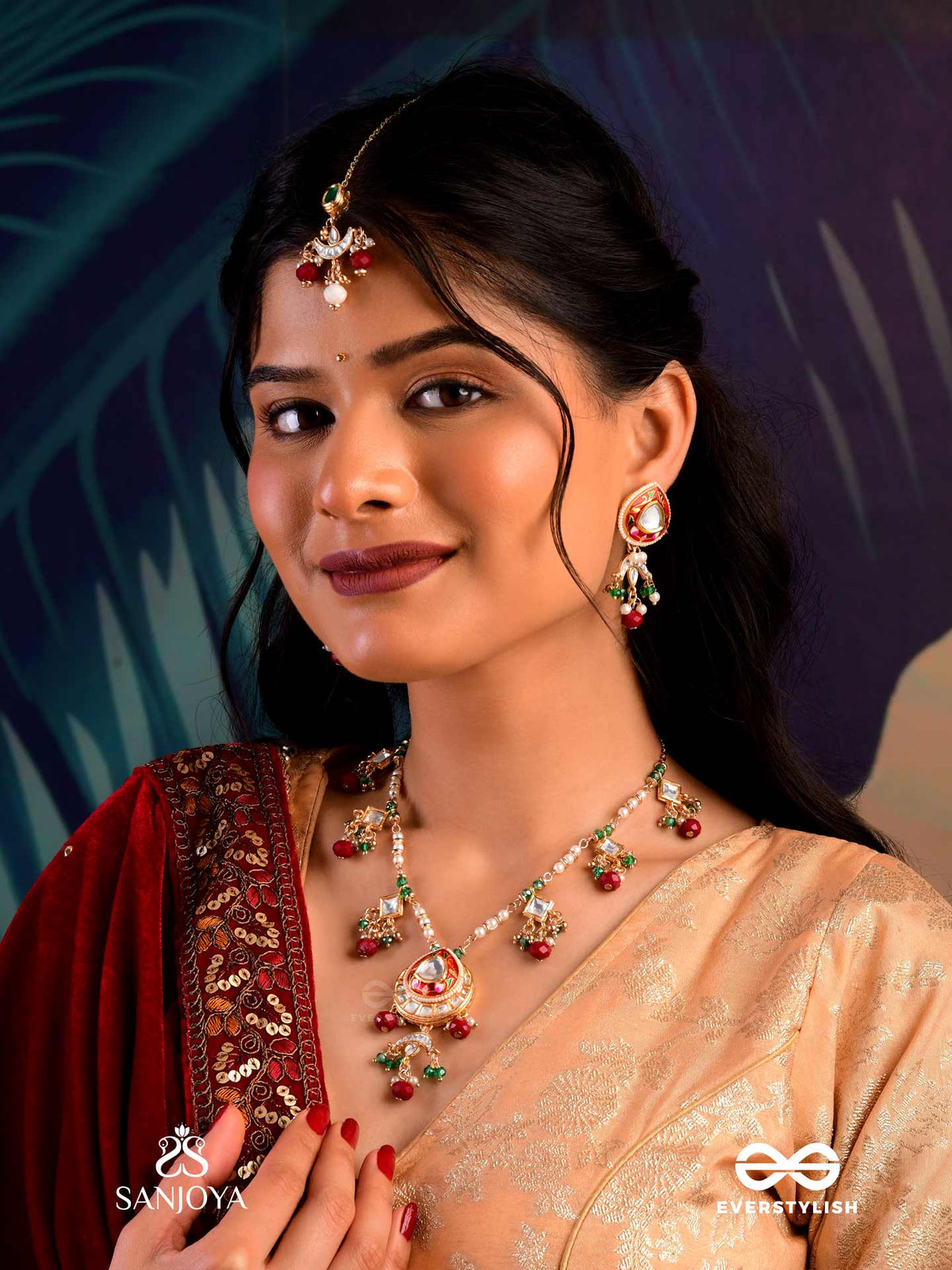 Anuprita - Divinely Adorned - Traditional Kundan Maangtika With Pearl And Beads